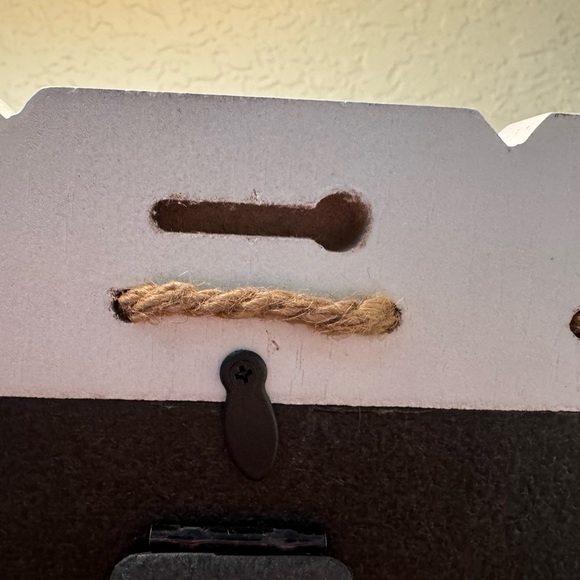 New View Gifts and Accessories white 4x6 picture frame - Picture 4 of 8